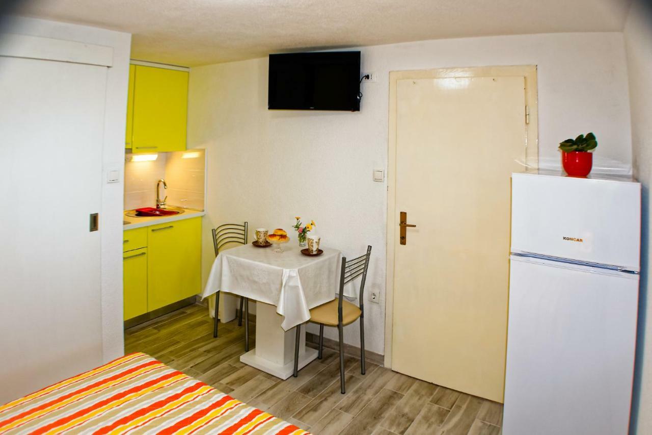 Studio Apartman Papic دراسنيتش المظهر الخارجي الصورة